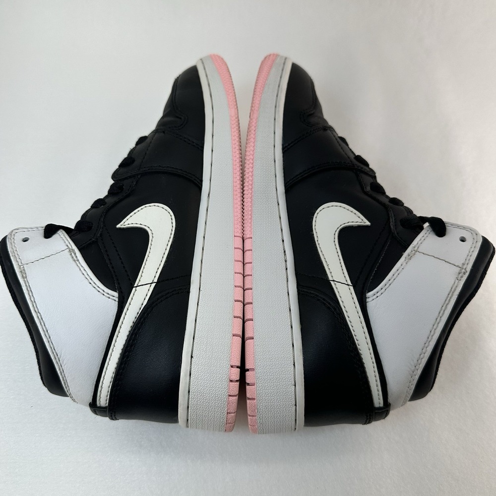 Air Jordan 1 Mid GS 5Y Black White Arctic Punch Pink 555112-061 Sneakers - Picture 15 of 16